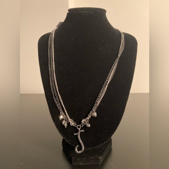 Jewelry - Simply Cara “j” pendant necklace golden chains